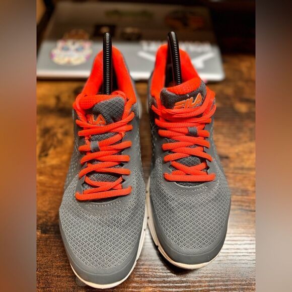 FILA Athletic Running Shoes Gray/‎ Orange Size 9 - Picture 8 of 10